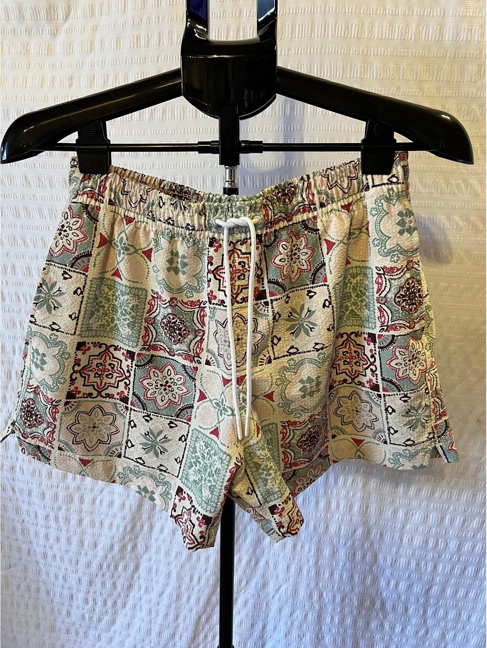 Abercrombie & Fitch Patchwork Paisley Print Relaxed Stretch Shorts – Size S